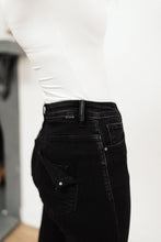 Load image into Gallery viewer, High Waist Mom Fit Risen Jeans In Black