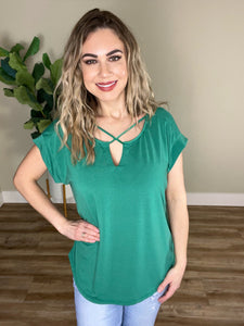 Criss Cross Front Top In Emerald