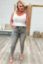 Load image into Gallery viewer, Charlotte High Rise Stone Wash Slim Judy Blue Jeans in Gray