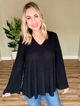 Load image into Gallery viewer, V Neck Fit &amp; Flare Sweater Knit Top In Black