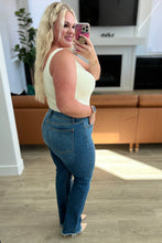 Load image into Gallery viewer, Morgan High Rise Distressed Straight Judy Blue Jeans