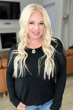 Load image into Gallery viewer, Front Seam Round Neck Sweater in Black