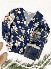 Load image into Gallery viewer, Floral Print Top With Elastic Sleeve In Navy &amp; Natural