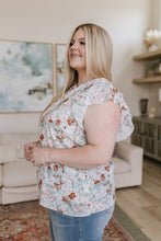 Load image into Gallery viewer, I&#39;ve Got a Feeling Floral Flutter Sleeve Top