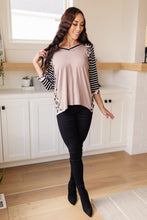 Load image into Gallery viewer, It&#39;s All Good Top