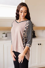 Load image into Gallery viewer, It&#39;s All Good Top