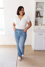 Load image into Gallery viewer, Jody Slim Flare Side Slit Risen Jeans