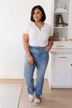 Load image into Gallery viewer, Jody Slim Flare Side Slit Risen Jeans