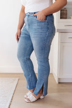 Load image into Gallery viewer, Jody Slim Flare Side Slit Risen Jeans