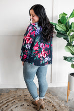 Load image into Gallery viewer, Stretchy Scoop Neck Top In Navy &amp; Pink/Purple Florals