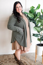 Load image into Gallery viewer, Ribbed Hooded Cardigan In Spruce