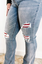 Load image into Gallery viewer, Mid Rise Bootcut Judy Blue Jeans With Plaid Patch Detail