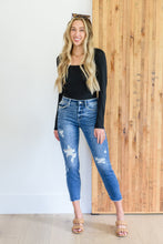 Load image into Gallery viewer, Kyla Destroyed Hi Waist Relaxed Fit Judy Blue Jeans