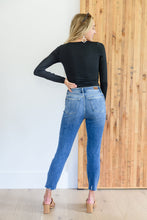 Load image into Gallery viewer, Kyla Destroyed Hi Waist Relaxed Fit Judy Blue Jeans