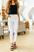 Load image into Gallery viewer, Lauren Hi-Waisted White Skinny Judy Blue Jeans