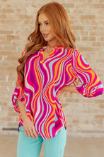 Load image into Gallery viewer, Lizzy Top in Magenta Mod