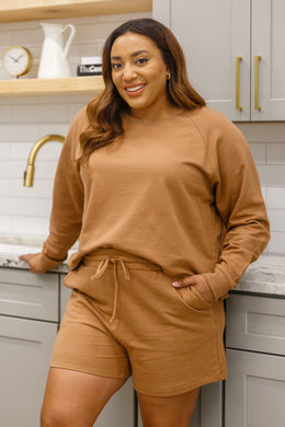 Long Sleeve Sweatshirt Top & Shorts Set In Camel