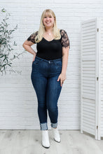 Load image into Gallery viewer, Maeve Mid-Rise Dark Wash Cuffed Judy Blue Skinny