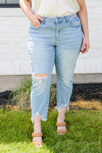 Load image into Gallery viewer, Mid-rise Destroyed Hem Judy Blue Boyfriend Jeans