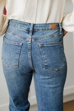 Load image into Gallery viewer, Midrise Destructed Hem Slim Fit Judy Blue Jeans