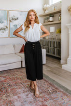 Load image into Gallery viewer, Modern Classic Wide Leg Crop Pants in Black