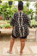 Load image into Gallery viewer, Moment in Time Kimono