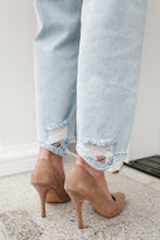 Load image into Gallery viewer, New Me Distressed Risen Jeans