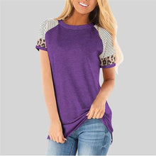 Load image into Gallery viewer, Leopard Accent Tee