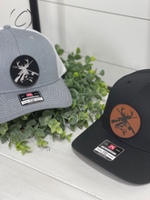 Load image into Gallery viewer, Sportsman Circle Patch Snapback Adult Hat