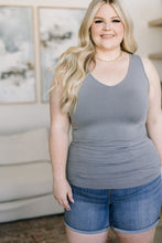 Load image into Gallery viewer, Standard Issue Seamless Longline Tank in Heather Grey