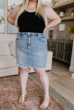 Load image into Gallery viewer, Stephanie Raw Hem Denim Skirt