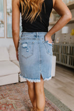 Load image into Gallery viewer, Stephanie Raw Hem Denim Skirt