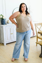 Load image into Gallery viewer, Sweet Fling Lace Top In Mocha