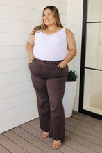 Load image into Gallery viewer, Sybil High Rise Frayed Hem 90's Straight Judy Blue Jeans in Brown