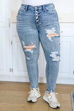 Load image into Gallery viewer, Talulla Bleach Splash Button Fly Destroyed Skinny Jeans