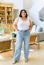Load image into Gallery viewer, High Rise Straight Judy Blue Jeans