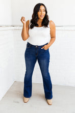 Load image into Gallery viewer, Throwback Flare Judy Blue Jeans