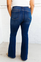 Load image into Gallery viewer, Throwback Flare Judy Blue Jeans