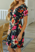 Load image into Gallery viewer, Tropical Getaway Floral Dress