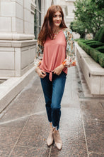 Load image into Gallery viewer, Wear Your Floral On Your Sleeves Top