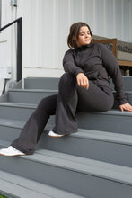 Load image into Gallery viewer, Where are You Flared Leggings in Black