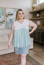Load image into Gallery viewer, Stephanie Raw Hem Denim Skirt