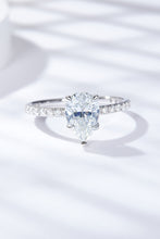 Load image into Gallery viewer, 1.8 Carat Moissanite Side Stone Ring