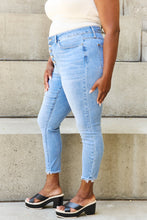 Load image into Gallery viewer, Button Fly Raw Hem Judy Blue Jeans