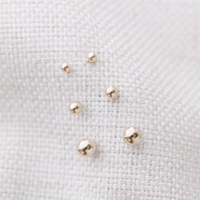 Load image into Gallery viewer, Ball Stud Earring Set