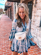 Load image into Gallery viewer, LIVE BOX- Sidekick Bag Shade of Pearl