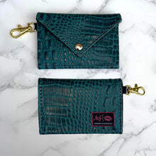 Load image into Gallery viewer, Live Box- Credit Card Wallet